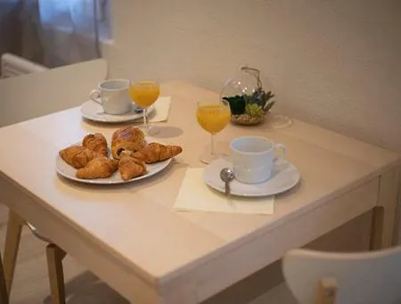 Le Cocon Vieux-port Apartment Marseille