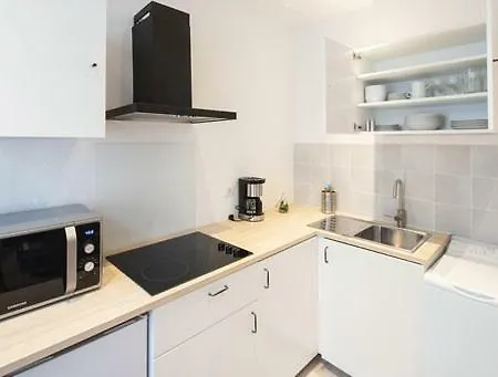 Le Cocon Vieux-port Apartment *